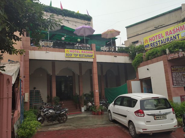 Imagen general del Hotel OYO 18641 Rashmi. Foto 1