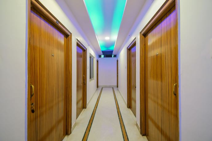 Imagen de los interiores del Hotel OYO 18671 Ashirwad Palace. Foto 16