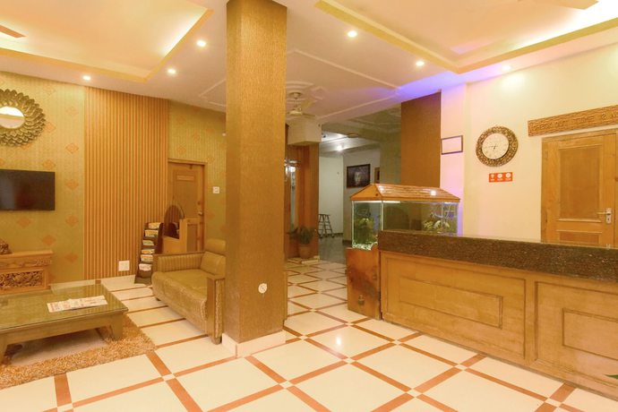 Imagen de los interiores del Hotel OYO 18674 Airport Inn. Foto 19