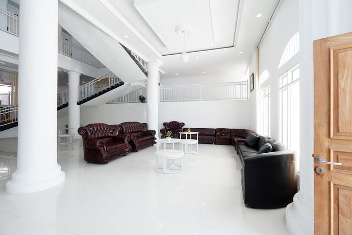 Imagen de los interiores del Hotel OYO 1888 Griya RW Family Guest House. Foto 17