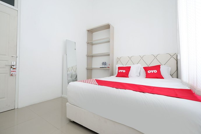 Imagen de la habitación del Hotel OYO 1888 Griya RW Family Guest House. Foto 10