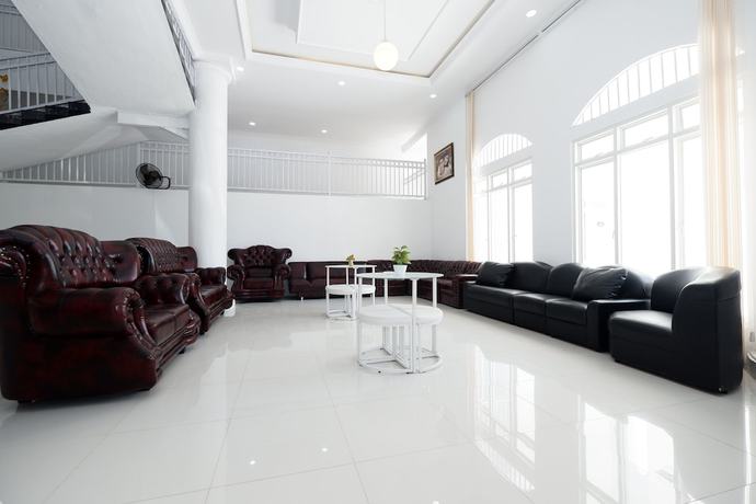 Imagen de los interiores del Hotel OYO 1888 Griya RW Family Guest House. Foto 20