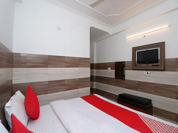 Imagen de la habitación del Hotel OYO 18916 Shyam Residency. Foto 8