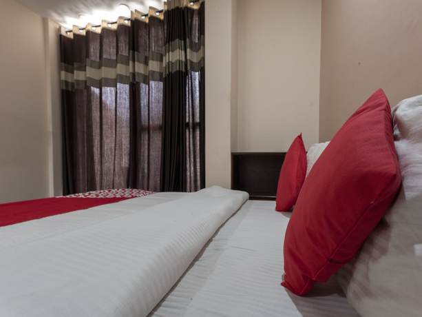 Imagen de la habitación del Hotel OYO 19141 Diamond Vaishali. Foto 10