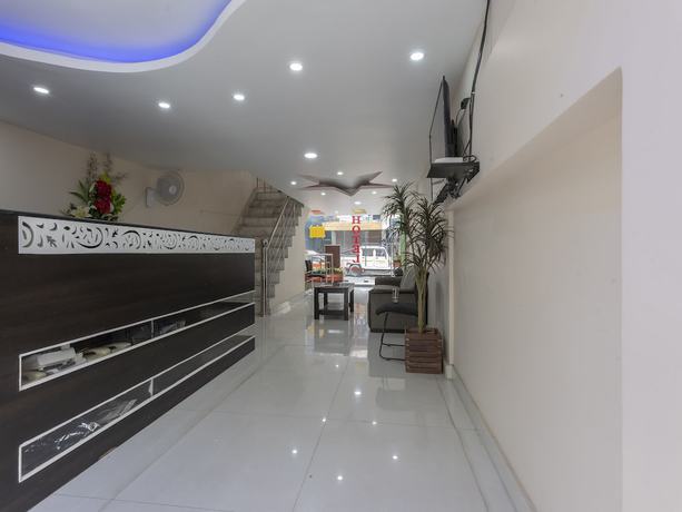 Imagen de los interiores del Hotel OYO 19141 Diamond Vaishali. Foto 20