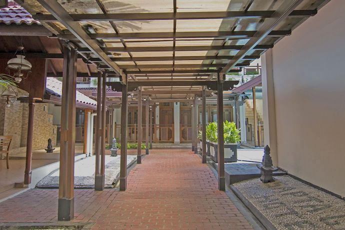Imagen de los interiores del Hotel OYO 194 Sapta Gria. Foto 13