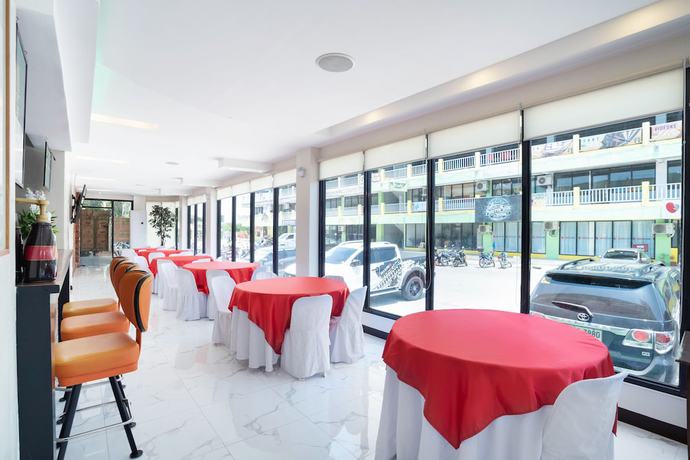 Imagen del bar/restaurante del Hotel OYO 195 Ranchotel - Binan. Foto 3