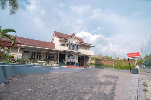 Imagen general del Hotel OYO 1962 Anugerah Wisata. Foto 9