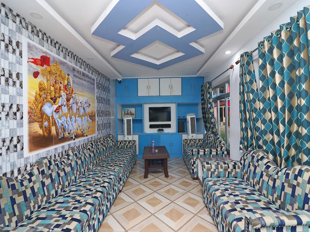 Imagen de los interiores del Hotel OYO 19686 Prantika. Foto 18