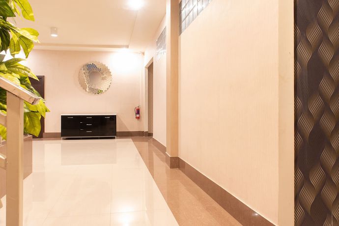 Imagen de los interiores del Hotel OYO 1977 Harvest Residence. Foto 13