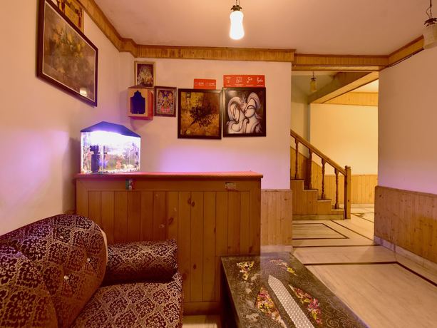 Imagen de los interiores del Hotel OYO 19872 Rock Villa. Foto 19