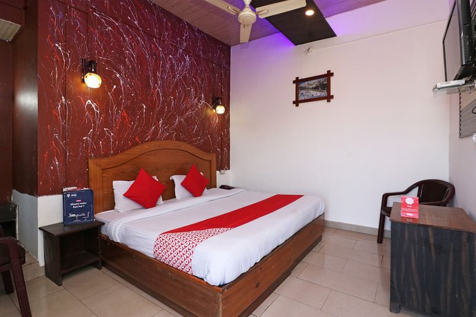 Imagen de la habitación del Hotel OYO 19947 Akanksha Anand Plaza. Foto 4