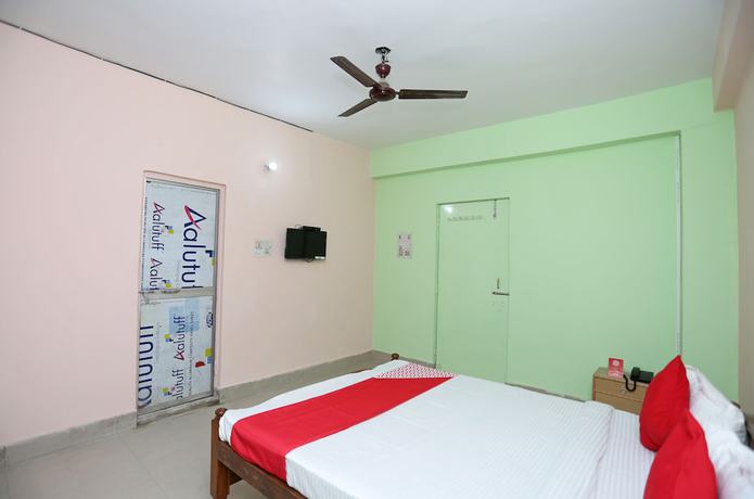 Imagen de la habitación del Hotel OYO 19971 New Urvashi. Foto 7