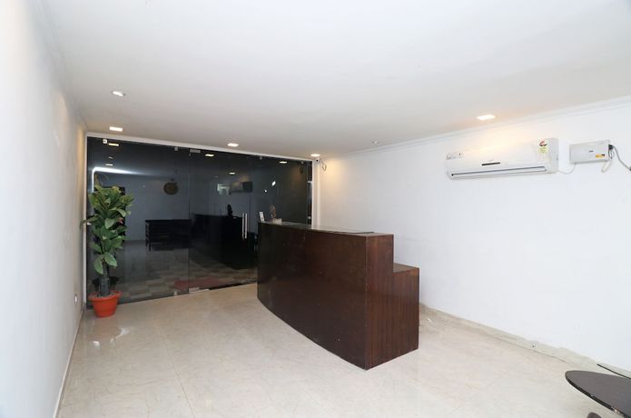 Imagen de los interiores del Hotel OYO 19979 Rajshri. Foto 20