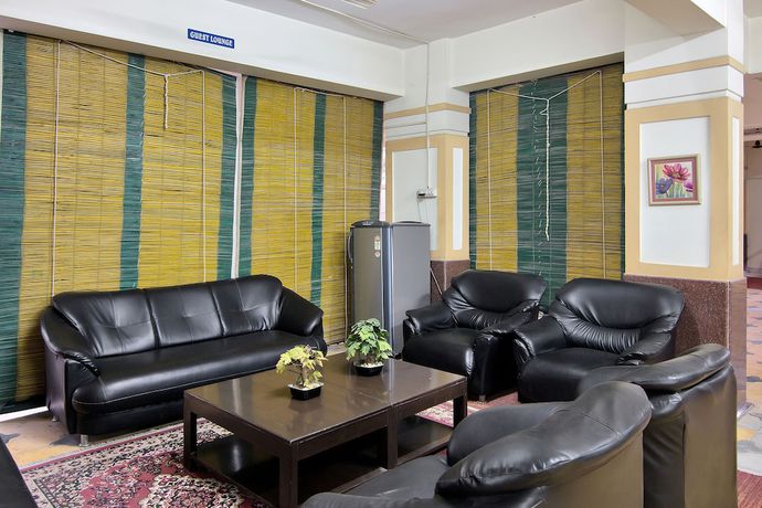 Imagen de los interiores del Hotel OYO 20008 SilverKey Madhapur, Hyderabad. Foto 16