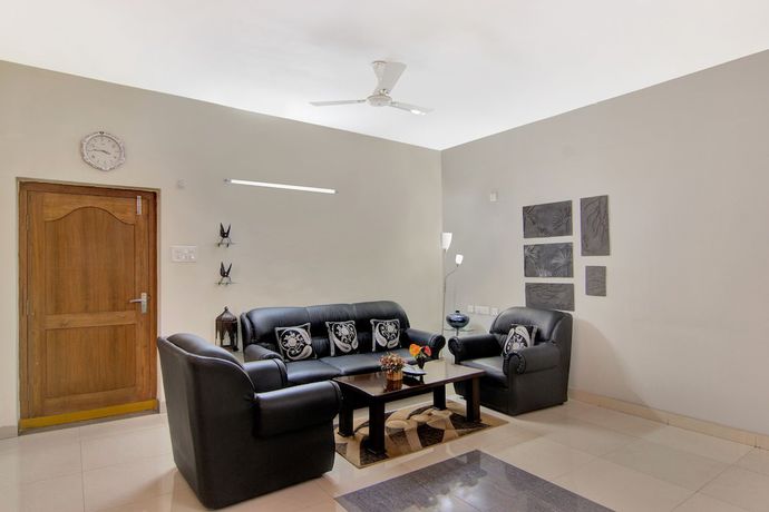 Imagen de los interiores del Hotel OYO 20008 SilverKey Madhapur, Hyderabad. Foto 18