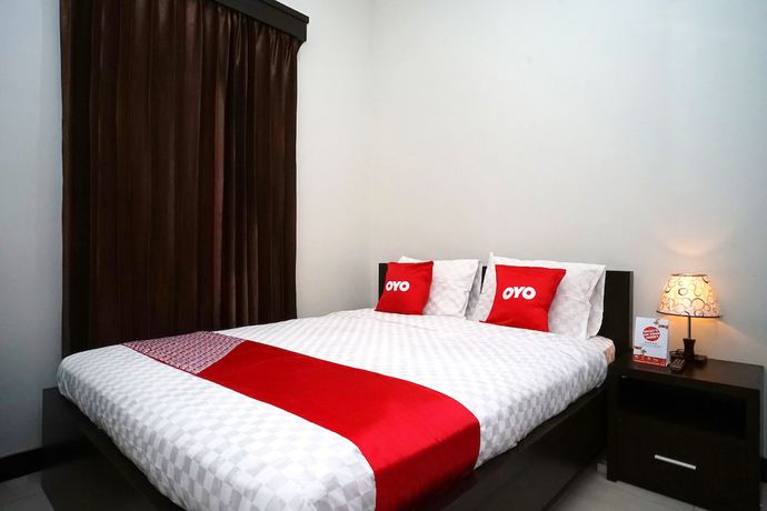 Imagen de la habitación del Hotel OYO 2038 Jasmine Guest House Balikpapan. Foto 5