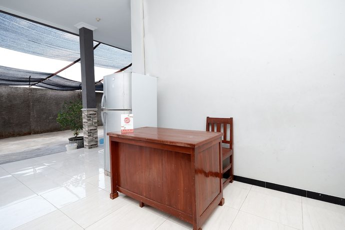 Imagen de los interiores del Hotel OYO 2058 Griya Ria. Foto 18