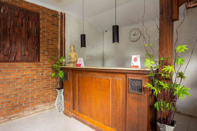 Imagen de los interiores del Hotel OYO 2068 Abhaya Mudra Homestay. Foto 16