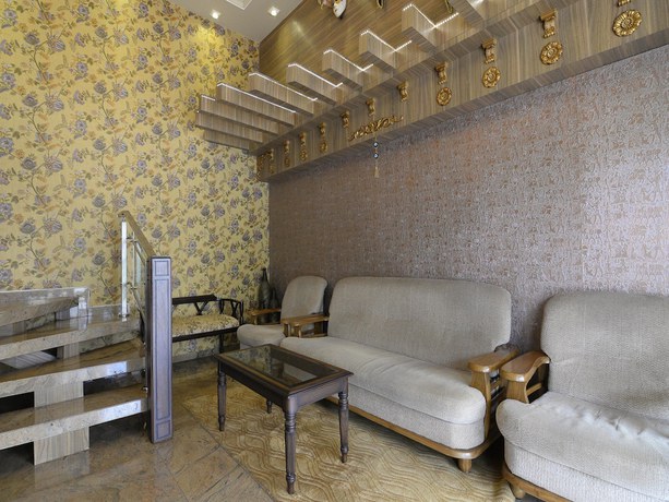 Imagen de los interiores del Hotel OYO 2068 La Grace. Foto 19