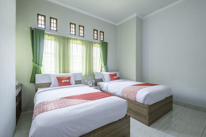 Imagen de la habitación del Hotel OYO 2072 Wisma Teratai. Foto 5