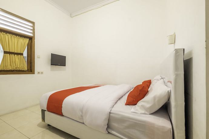 Imagen de la habitación del Hotel OYO 2121 Pondok Nazwa Syariah. Foto 15