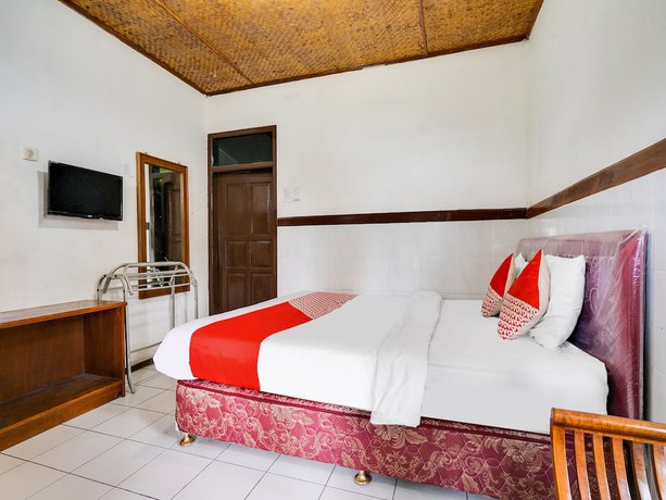 Imagen de la habitación del Hotel OYO 2157 Pondok Gembyang Air Panas Alam. Foto 11