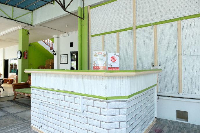 Imagen de los interiores del Hotel OYO 2186 Esbe Syariah. Foto 17