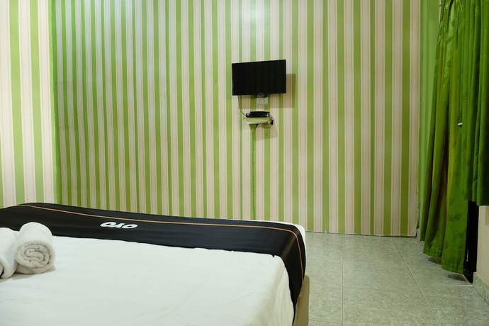 Imagen de la habitación del Hotel OYO 2186 Esbe Syariah. Foto 10