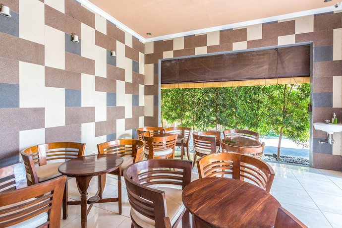 Imagen de la habitación del Hotel OYO 2191 Ganisfa. Foto 6