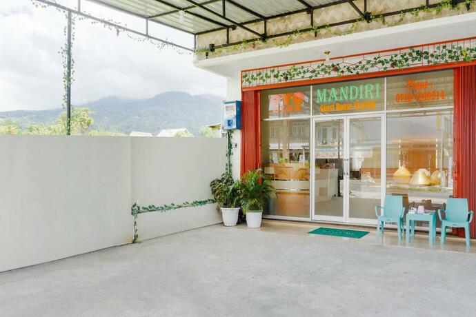 Imagen general del Hotel OYO 2199 Mandiri Guest House Syariah. Foto 21