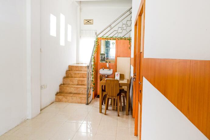 Imagen general del Hotel OYO 2199 Mandiri Guest House Syariah. Foto 26