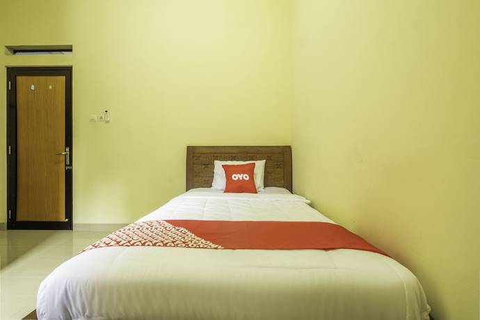 Imagen de la habitación del Hotel OYO 2260 Zleepy Sasana Budaya. Foto 7