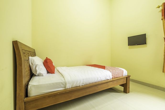 Imagen de la habitación del Hotel OYO 2260 Zleepy Sasana Budaya. Foto 8