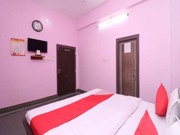 Imagen de la habitación del Hotel OYO 22644 Bhagat Palace. Foto 5