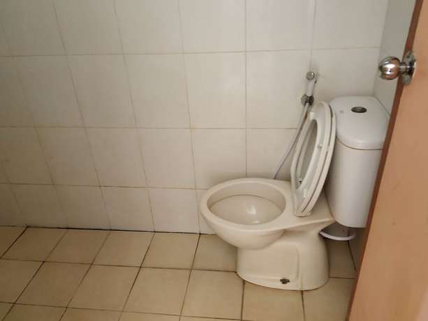 Imagen de la habitación del Hotel OYO 2293 Lulu Homestay. Foto 6