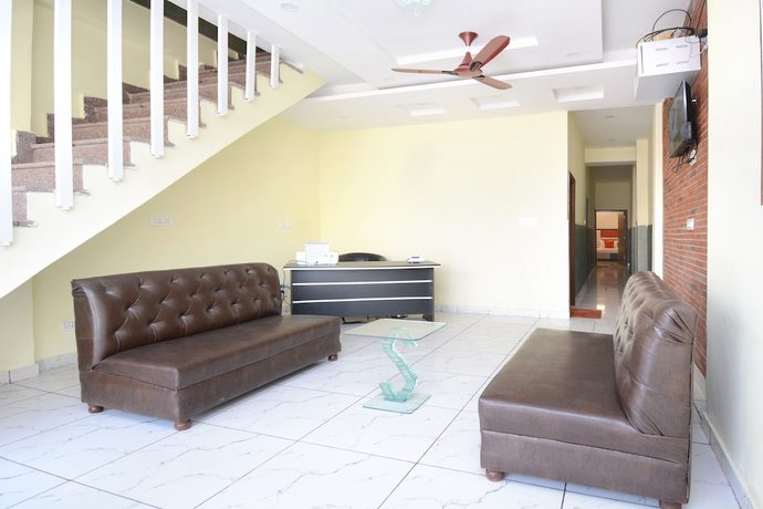 Imagen de los interiores del Hotel OYO 22993 Ozas Grand. Foto 16