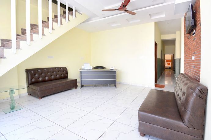 Imagen de los interiores del Hotel OYO 22993 Ozas Grand. Foto 19
