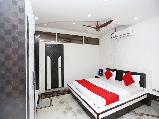 Imagen de la habitación del Hotel OYO 23090 Mani Bhai Patel. Foto 4