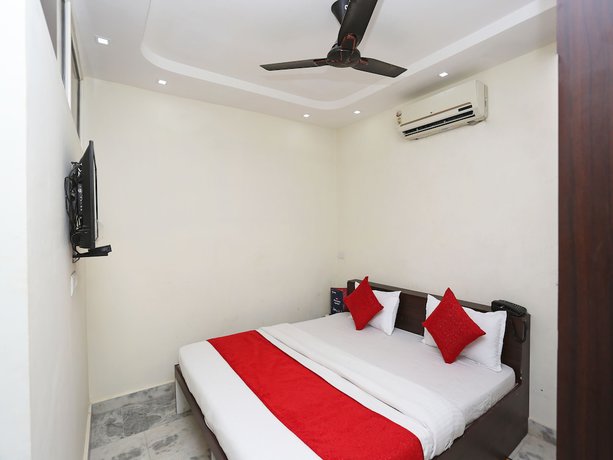 Imagen de la habitación del Hotel OYO 23090 Mani Bhai Patel. Foto 9