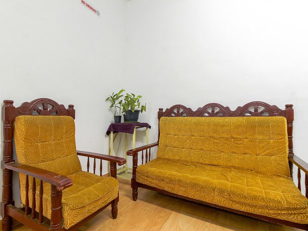 Imagen de los interiores del Hotel OYO 23107 Rasha Residency. Foto 19