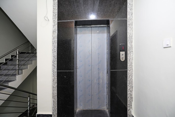 Imagen de los interiores del Hotel OYO 23251 Prime Residency. Foto 14