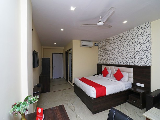 Imagen de la habitación del Hotel OYO 23595 Tajway Inn. Foto 3