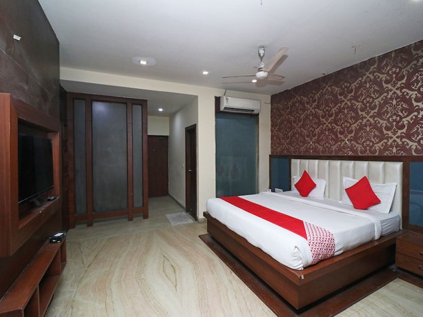 Imagen de la habitación del Hotel OYO 23595 Tajway Inn. Foto 9