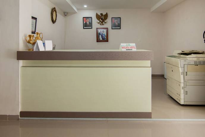 Imagen de los interiores del Hotel OYO 2382 Wisata. Foto 19