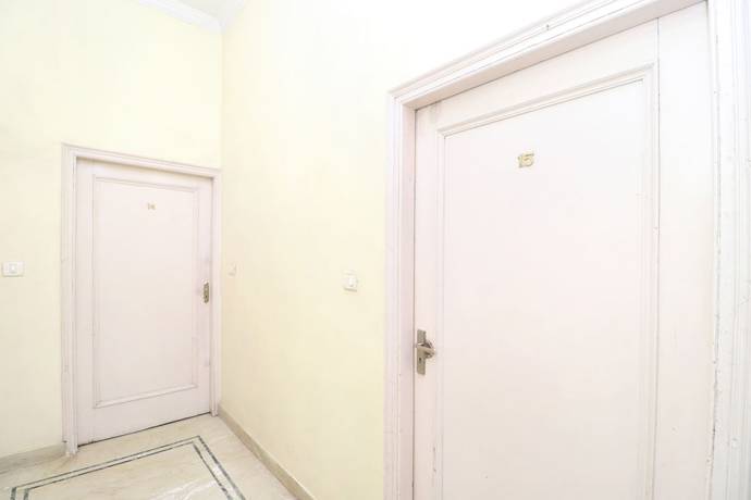 Imagen de los interiores del Hotel OYO 24073 Hari Darshan. Foto 16