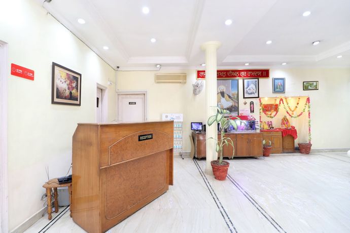 Imagen de los interiores del Hotel OYO 24073 Hari Darshan. Foto 18