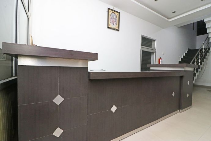 Imagen de los interiores del Hotel OYO 24199 Ojus Tower. Foto 16