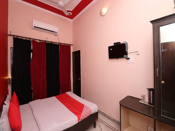 Imagen de la habitación del Hotel OYO 24340 Laxmi Palace. Foto 6