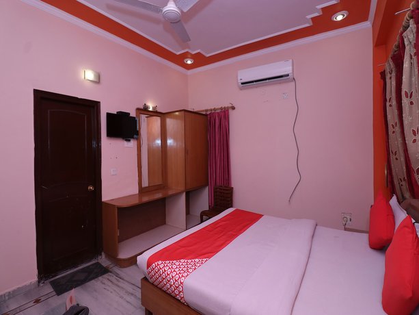 Imagen de la habitación del Hotel OYO 24340 Laxmi Palace. Foto 8